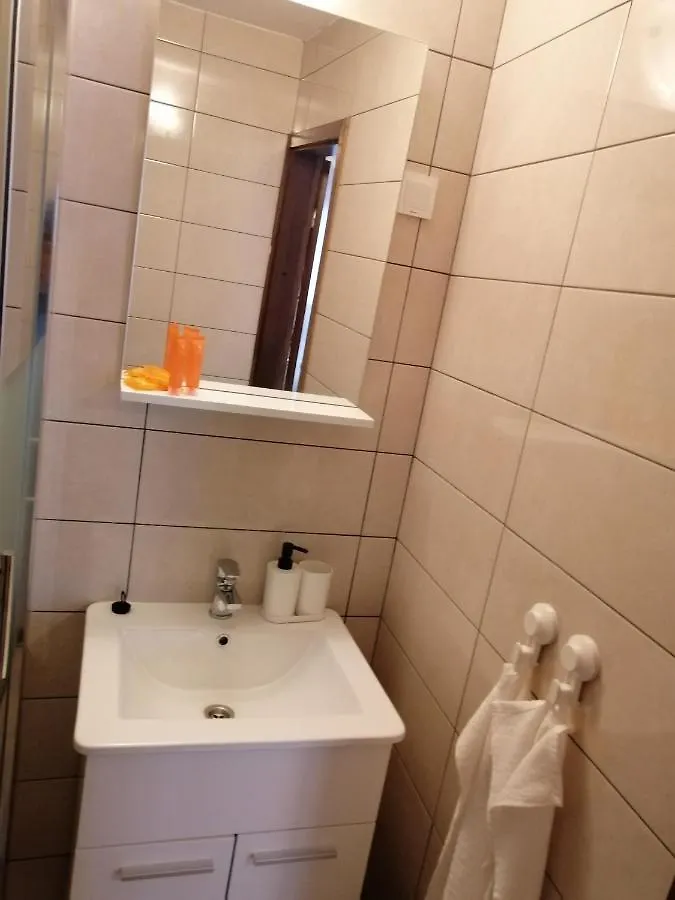 Appartamento Studio Apartman Nona Angela-Valun Cres