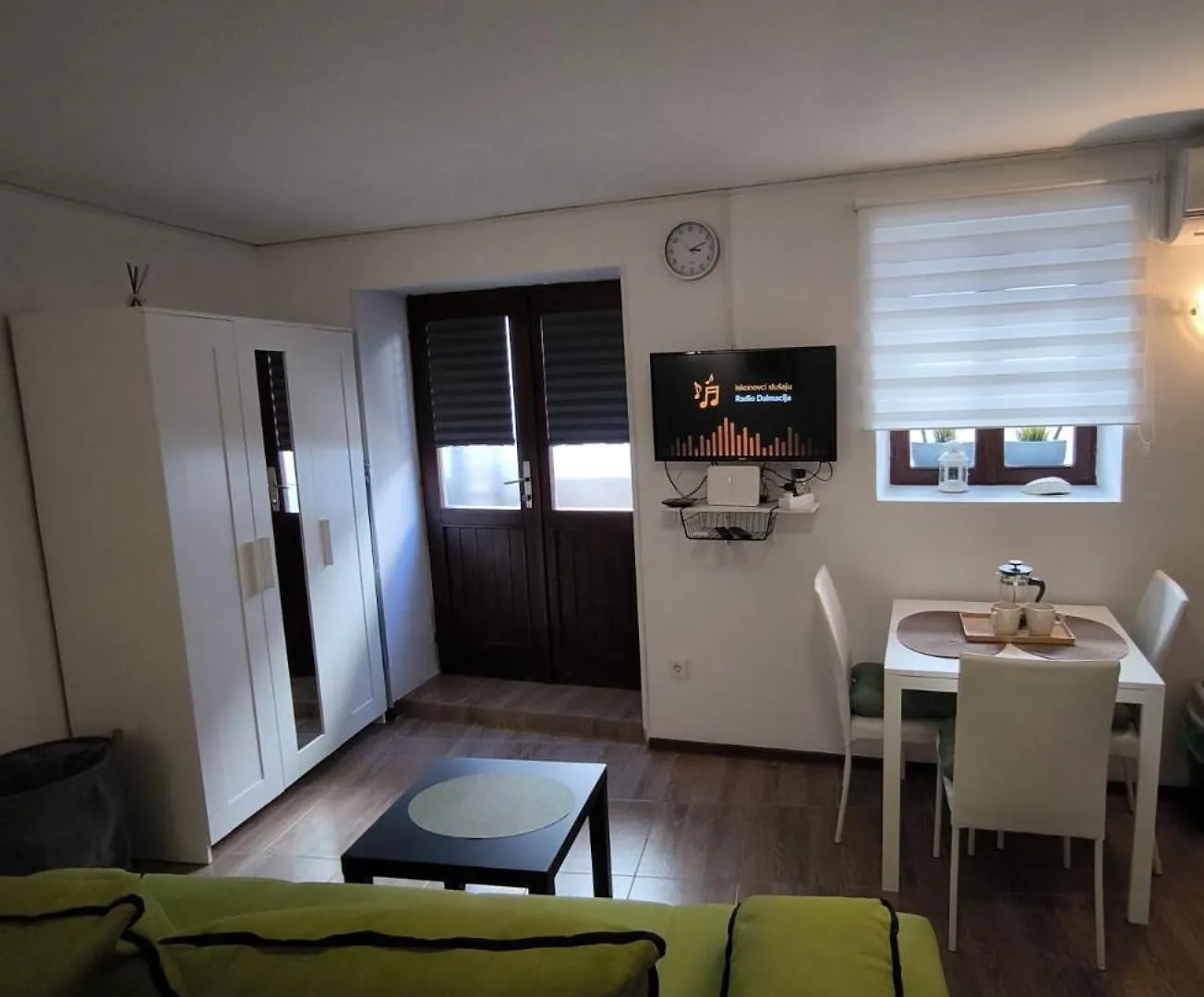 Studio Apartman Nona Angela-Valun Cres