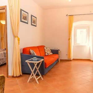 Sidar-old Town Cres